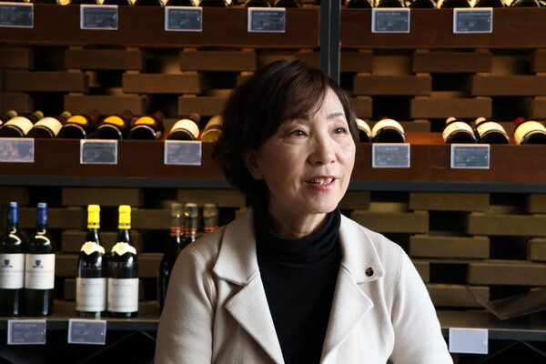 지난 2월 10일 여의도 한 호텔에서 진행한 임정숙 월드옥타 부회장과 인터뷰에서 그는 월드옥타는 국내 중소기업의 해외시장 진출을 위한 '페이스메이커'라고 강조했다.