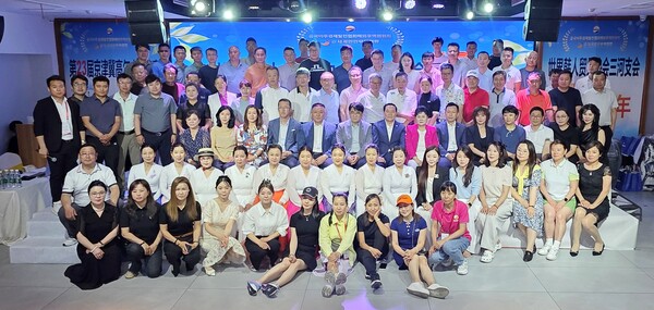 산허시 진옌호텔에서 삼하지회 창립10주년 축하행사가 열렸다.