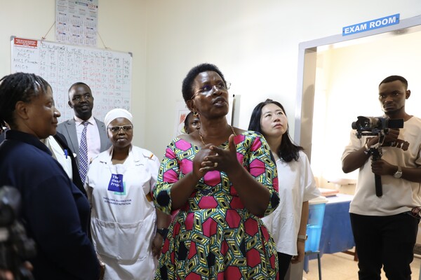 이날 행사에는  안지희 코이카 우간다사무소장, 다이애나 앳윈 우간다 보건부 사무차관, 카손데 므윙가 WHO 우간다 대표 등 관계자들이 참석했다.    ​​​​​​​