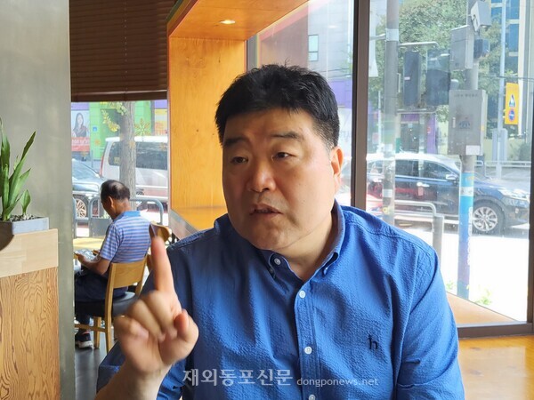 김년호 베트남한인상공인연합회 회장이 이재명대통령 국민임명식 행사 참석차 서울을 방문해, 본지와 인터뷰하고 있다. [황복희 기자]  