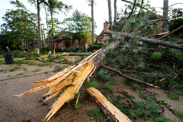 미국 휴스턴 토네이도 피해 현장.  