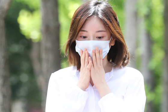 마약 협의로 수사 선성에 오른 황하나가 해외도피 끝에 경찰에 체포됐다. 