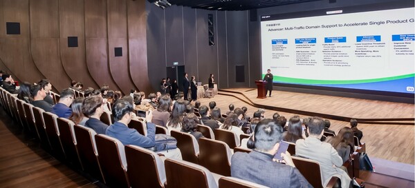 알리바바 본사에서 관계자들이 모여 'K-푸드 홍보방안'에 대한 토론을 했다.