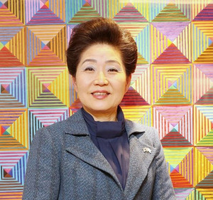 'K-종이접기'와 함께 한 반세기, "종이로 한민족의 꿈과 평화를 펼치다... - 뉴스 썸네일 이미지